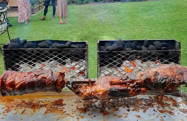 Vale Hospitality Deco Flower Wall 